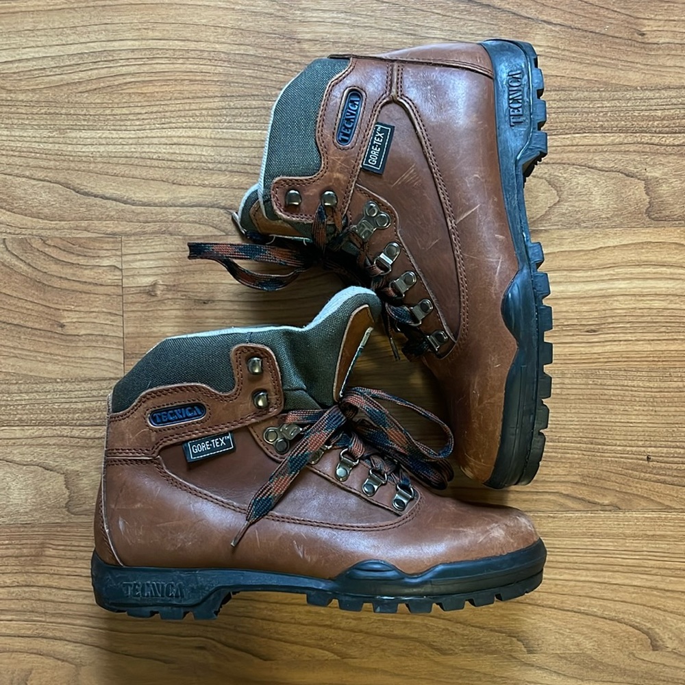 Tecnica Acadia boots
